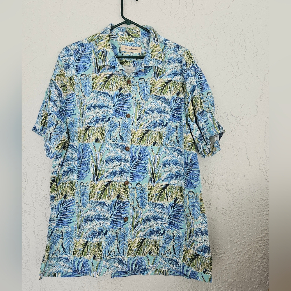 Tommy Bahama Men Button Up Short Sleeve Leaf Print Hawaiian Silk Shirt Vacation